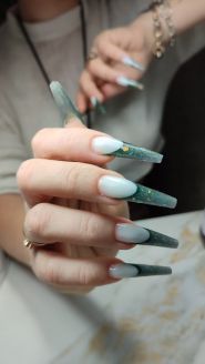 Студія манікюру та педикюру Нелі Саакян фото