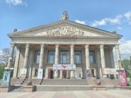 Тернопольский академический областной украинский драматический театр имени Т. Г. Шевченко фото
