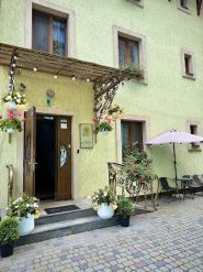 Sunny hotel, готель фото