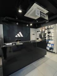 Adidas, спортивной одежды фото