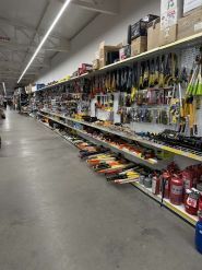 Будмаркет люкс, магазин товарів для дому фото