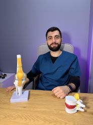 Врач ортопед-травматолог Ющишен Виталий Александрович фото