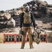 Tactical Gear, тактичне спорядження і одяг фото