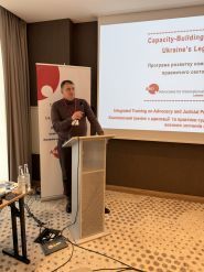 Адвокат Бурлаков Максим Олександрович фото