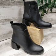 La Vostra, жіноче взуття та аксесуари фото