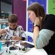RoboCode, школа программирования и робототехники для детей фото