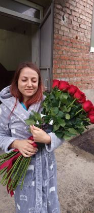 Доставка квітів від Роза ХМ фото