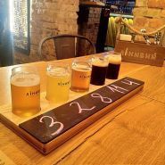 Лінивий, бар крафтового пива фото