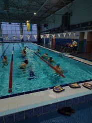 Водограй, громадський плавальний басейн фото