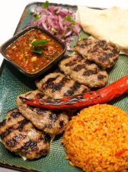 LaRA, ресторан турецкой и европейской кухни фото