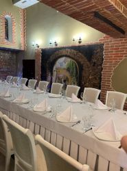 Меджибізький замок, автотуркомплекс фото