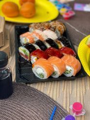 Сушіманія, суші з собою фото