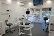 Василенко Мирослав, клініка естетичної стоматології фото