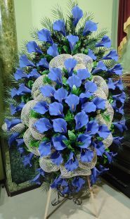 Прощальний букет, ритуальні товари та організація поховань фото