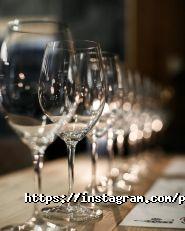 Pacific, устрично-винний бар фото