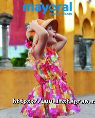 Шикко, Магазин одягу та взуття фото