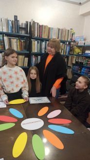 Бібліотека № 26 фото