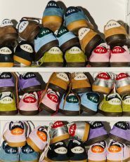 Intersport, спортивні товари фото