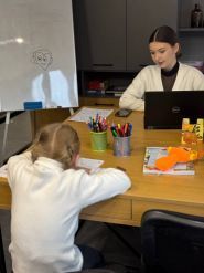 Language Centre, центр вивчення англійської мови фото
