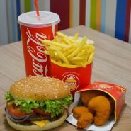 Royal Hamburger, мережа швидкого харчування фото