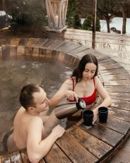 Коруна, басейн фото