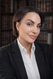 Адвокат Сюр Наталія Вікторівна фото