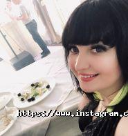 Ведуча Анна Хомишена фото