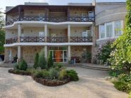 Парус, готельний комплекс фото