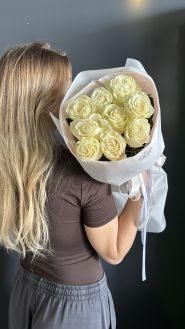 ODA Flowers, доставка цветов фото