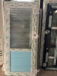 Металопластикові вікна та двері фото