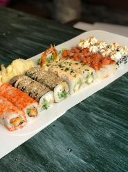 Meduza sushi, доставка суші фото