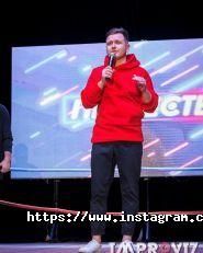 Максим Величко, ведучий фото