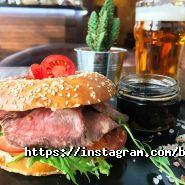 Bratislava, готельний комплекс фото