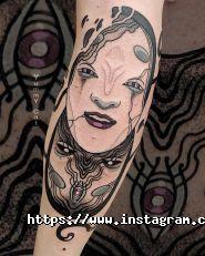 True Tattoo, тату-студия фото