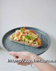 Мінімаліст, інтелектуальне міське кафе фото