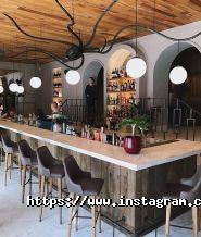 Benjamin wine and bar, винний бар фото