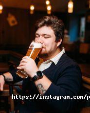 Три ноги, паб фото