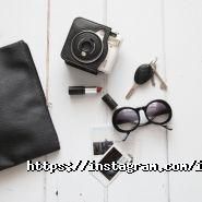 iPolaroid, магазин миттєвої фотографії фото