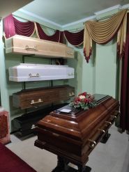 Прощальний букет, ритуальні товари та організація поховань фото