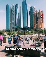 Максим Головань, ведучий фото