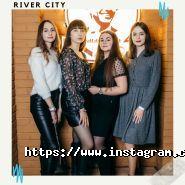 River City, паб фото
