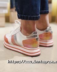 Євротоп, Магазин одягу та взуття фото