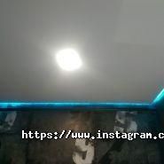 Чесні Стелі, установка натяжних стель фото