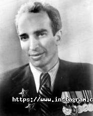 Чернігівська обласна універсальна наукова бібліотека ім. В. Г. Короленка фото