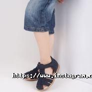 L.I.Y.A, Crocs, магазин одягу фото