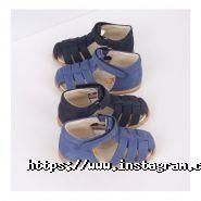 L.I.Y.A, Crocs, магазин одягу фото