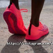 New Balance, спортивні речі фото