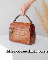 Подіум, мережа магазинів взуття фото