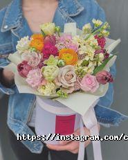 Cvetaeva Cafe, салон квітів і солодощів фото