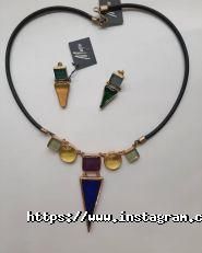 Зелена софа, Художня галерея фото